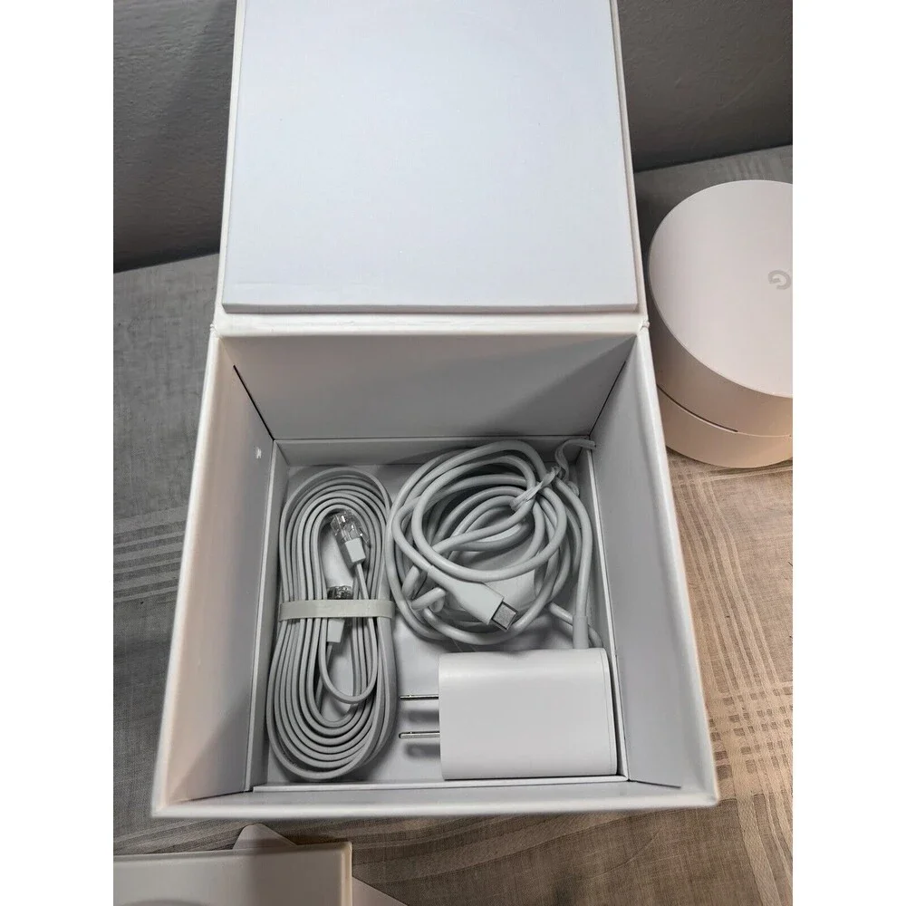 Google Wifi Whole Home Wi-Fi System - White (GA02430-US)